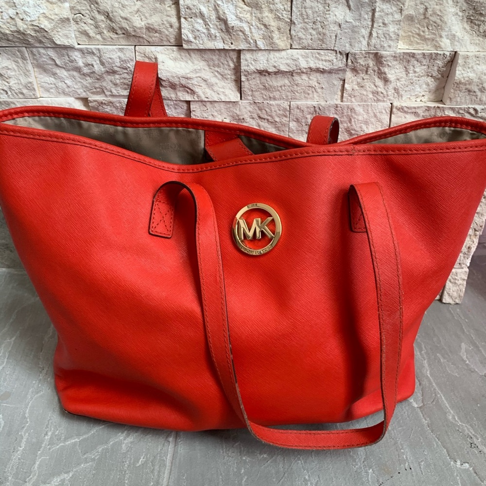 Michael Kors red tote